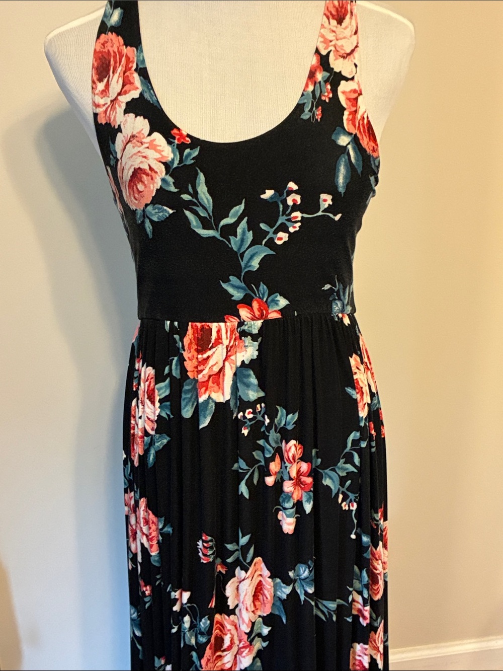 ANDREE BY UNIT Black Maxi Dress with Pink Rose Floral Print